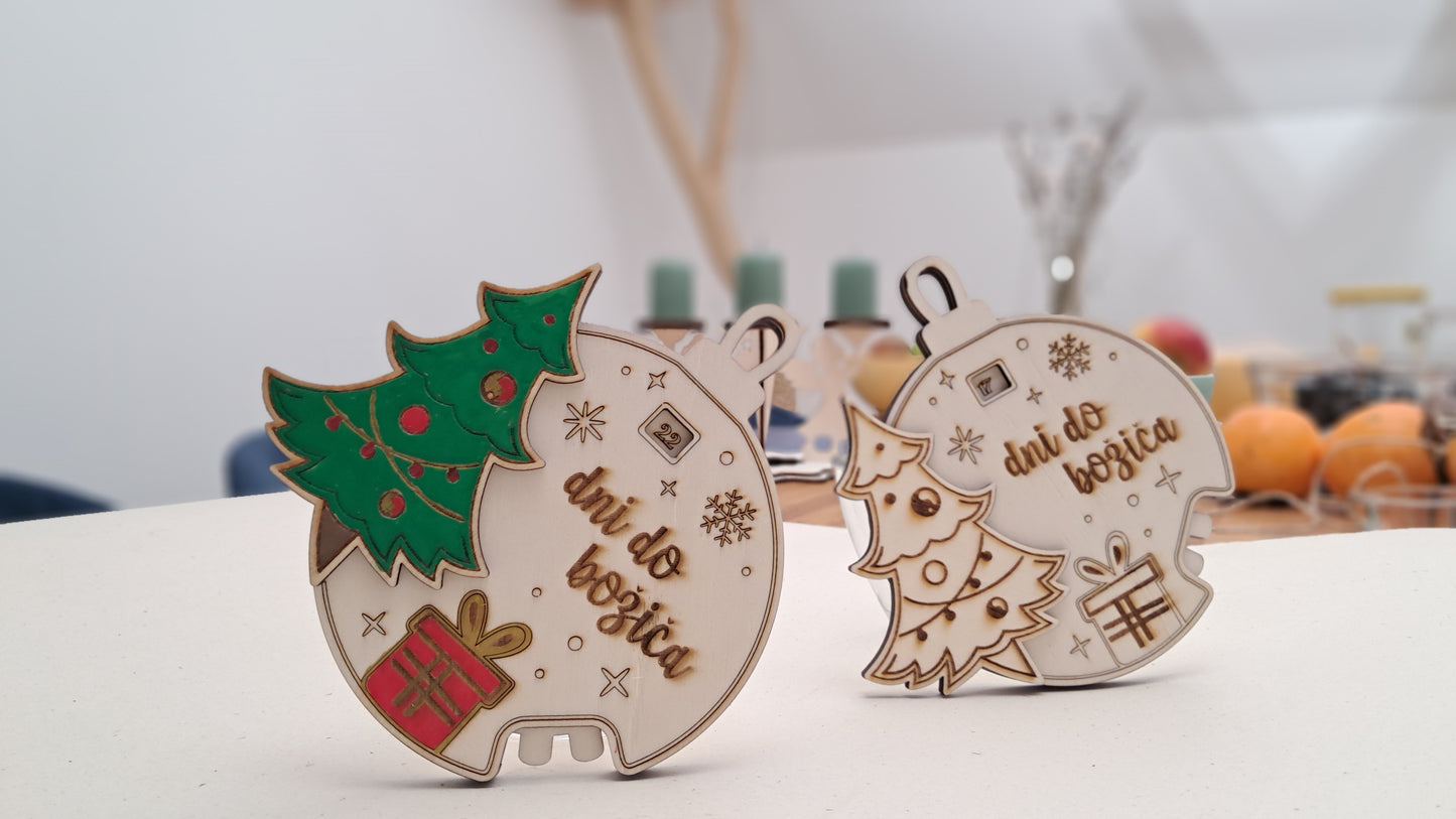 Counting Down to Christmas – a Fun Wooden Hanging Countdown Calendar