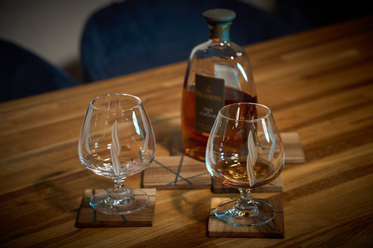 Set of 4/6 Unique Walnut Coasters