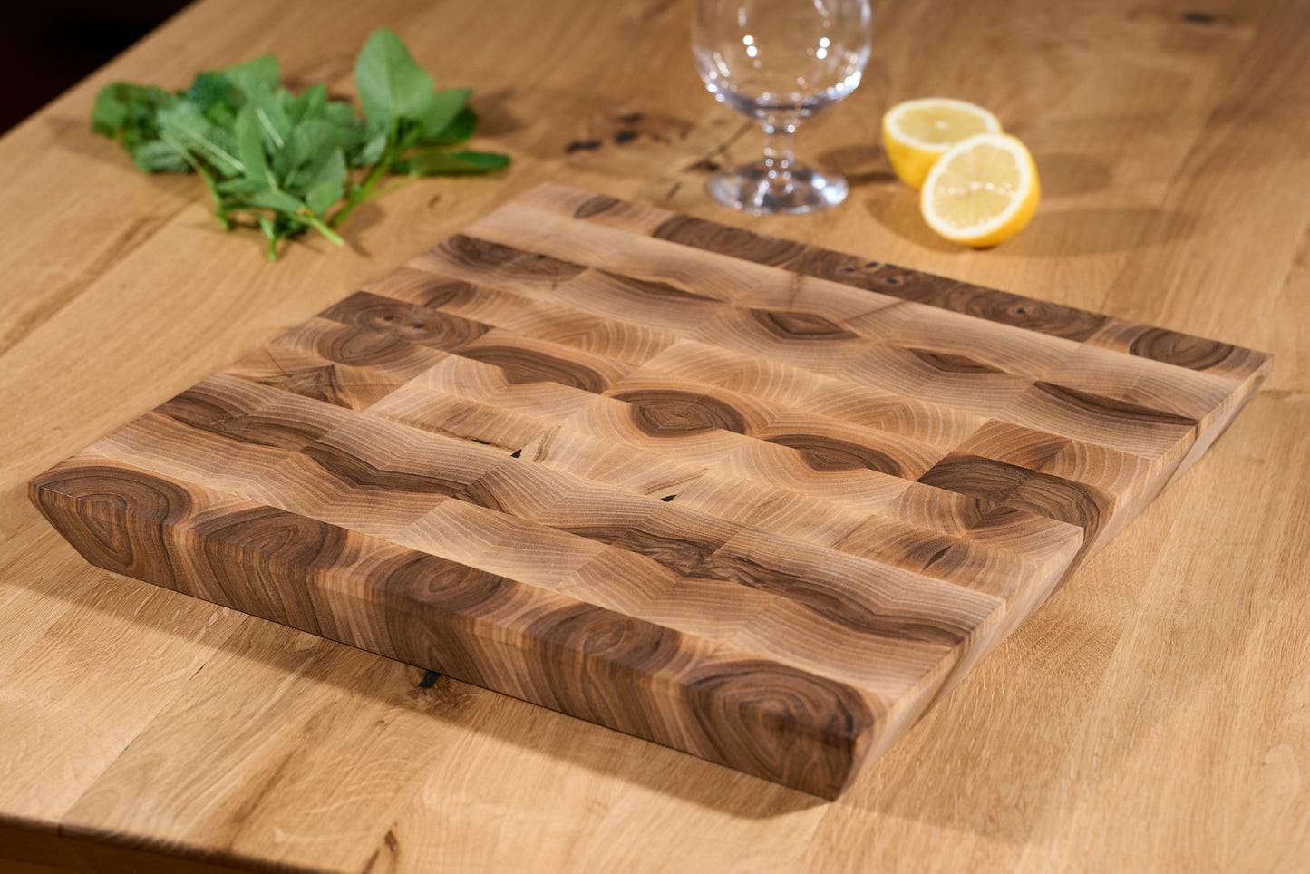 end grain rezalna deska les oreha