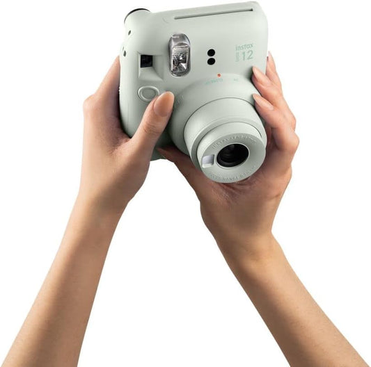 Polaroidni fotoaparat Instax Mini 12 - izposoja